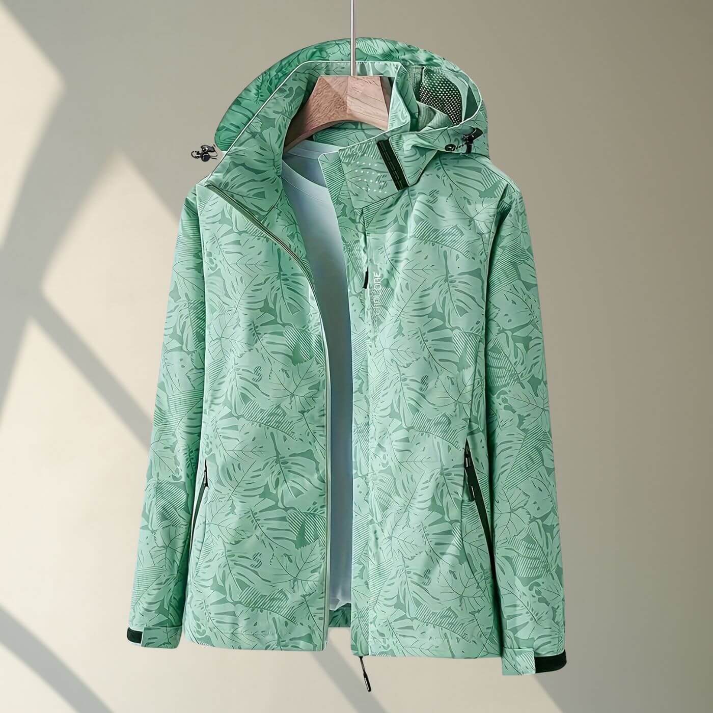 Vilja™ – Vanntett og Vindtett Turjakke