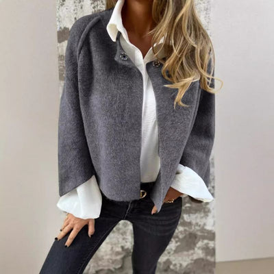 Missimode™ - The perfect mid-season coat