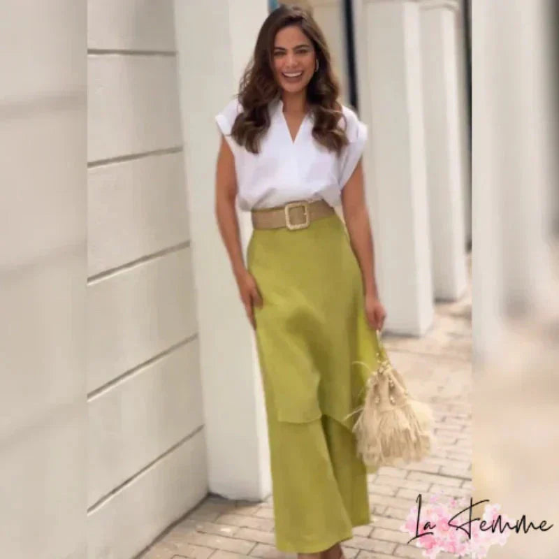 Myla™ - Women's Set: V-neck Top and Flare Pants
