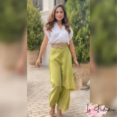 Myla™ - Women's Set: V-neck Top and Flare Pants