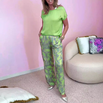 Malika™ - 2-Piece Set: Top &amp; Wide Printed Pants