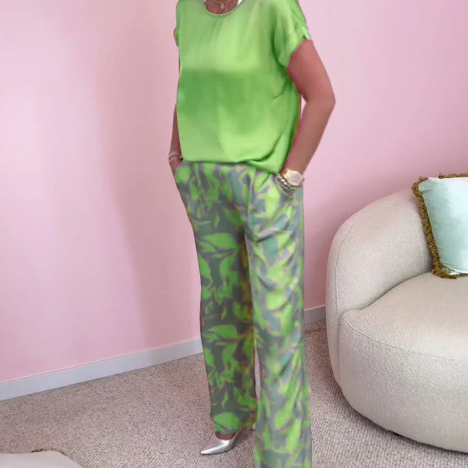 Malika™ - 2-Piece Set: Top &amp; Wide Printed Pants