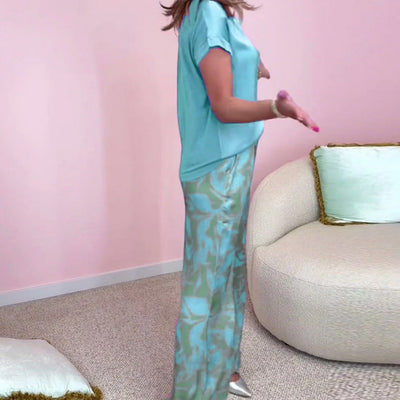 Malika™ - 2-Piece Set: Top &amp; Wide Printed Pants